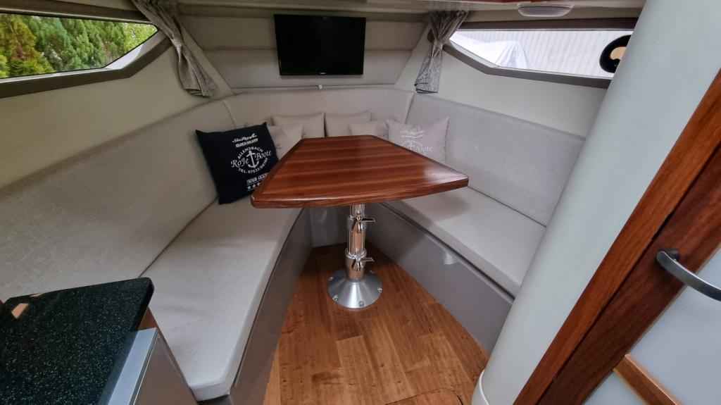 Motorboot Sea Ray Sundancer (DAE) 290 / TOP Zustand / Bodensee