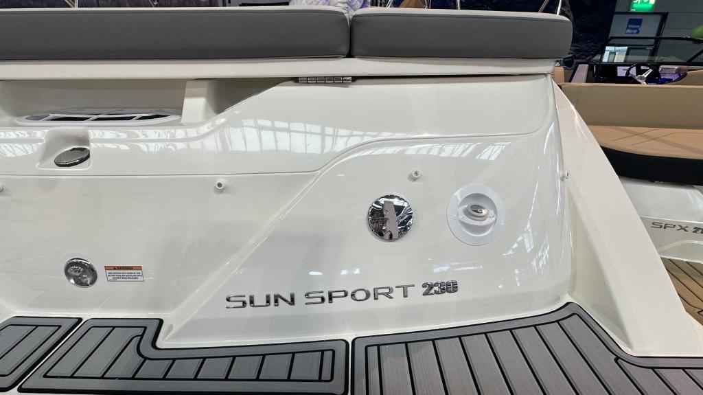 Motorboot Sea Ray Sunsport (SSE) 230 (Lagerboot)