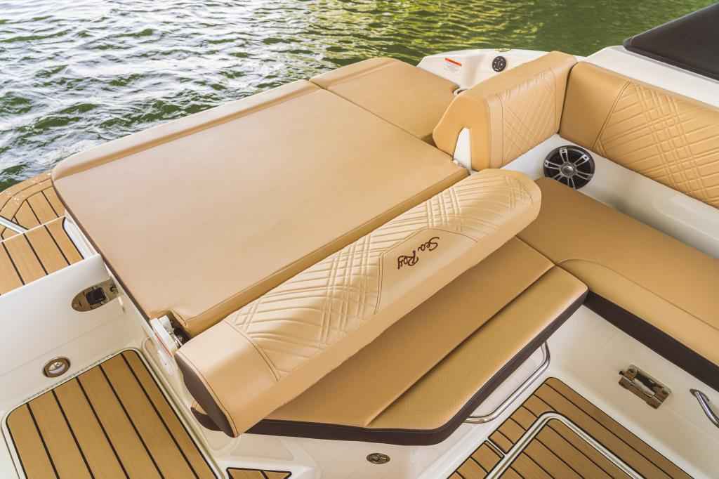 Motorboot Sea Ray SDX230E & Trailer mit LIEGEPLATZ (NEU auf Bestellung)