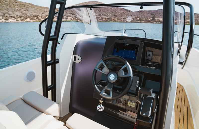 Motorboot Quicksilver Activ 705 Open, bis 225PS & Trailer (NEU auf Bestellung)