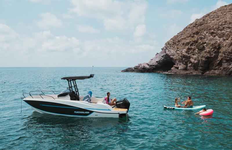 Motorboot Quicksilver Activ 705 Open, bis 225PS & Trailer (NEU auf Bestellung)
