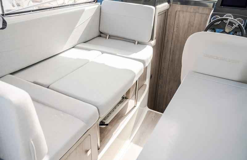 Motorboot Quicksilver Activ 905 Weekend, Inboard (NEU auf Bestellung)