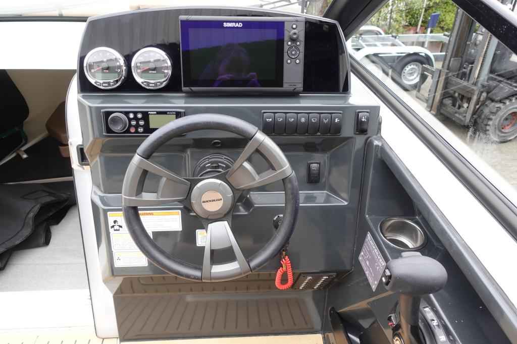 Motorboot Quicksilver Activ 675 Cruiser inkl. Trailer & Bodenseezul. (1. Hand)