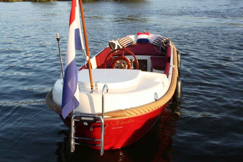 Motorboot Riomar 615