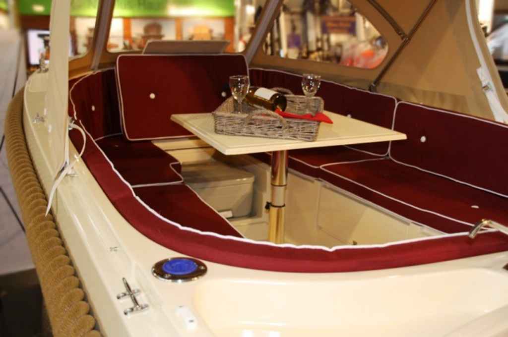 Motorboot Riomar 580