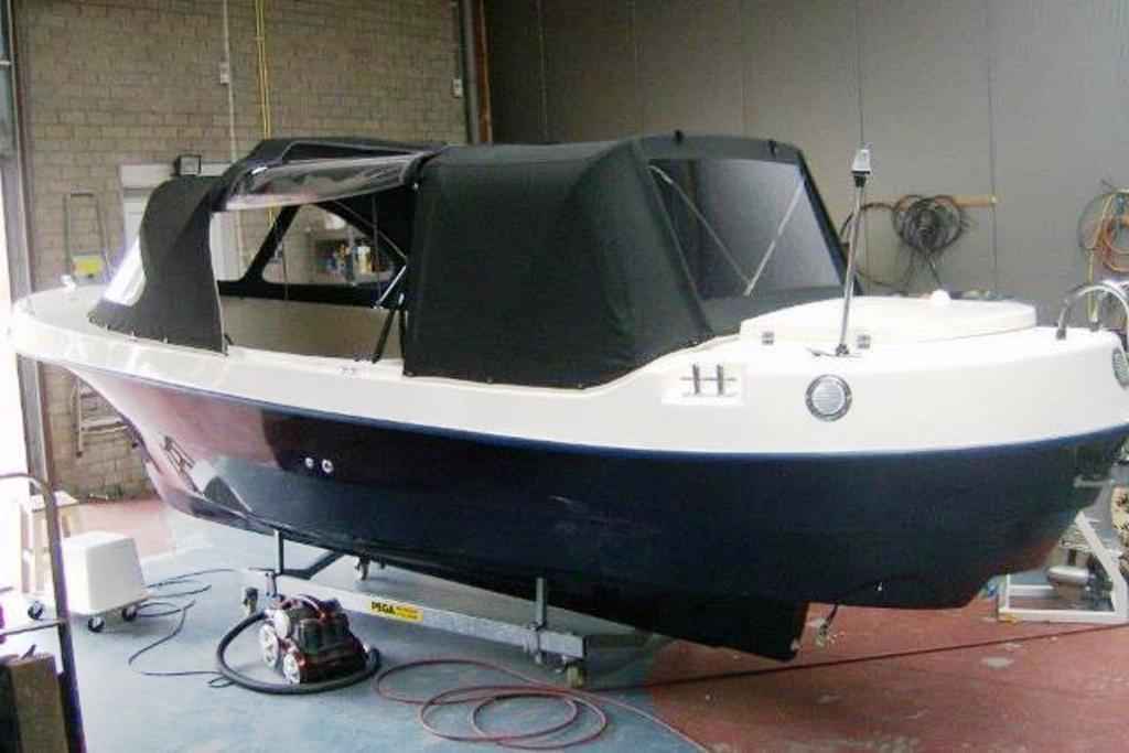Motorboot Riomar 580