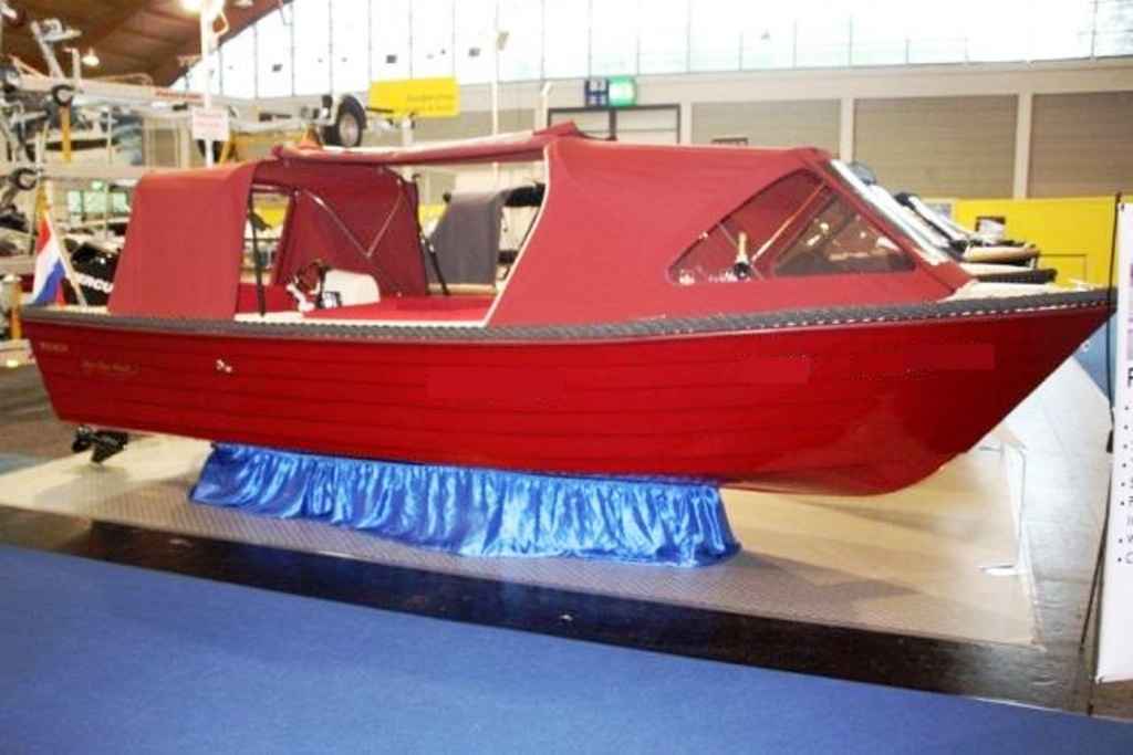 Motorboot Riomar 570