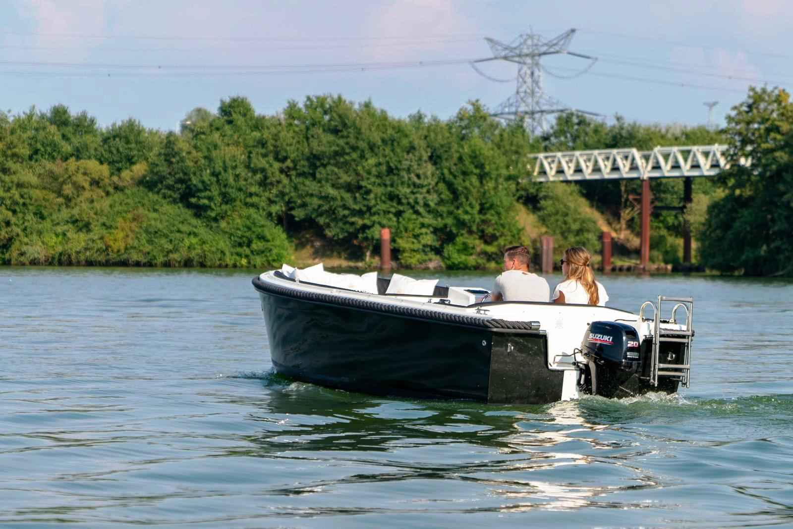 Motorboot Riomar 490