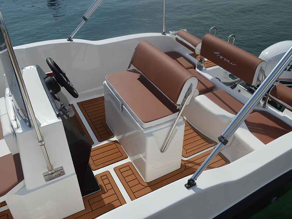 Motorboot Nireus Ω53 Pleasure