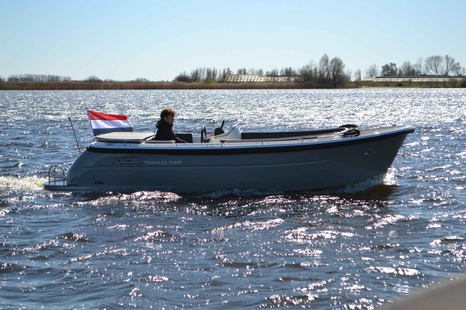 Motorboot PRIMEUR Primeur 615