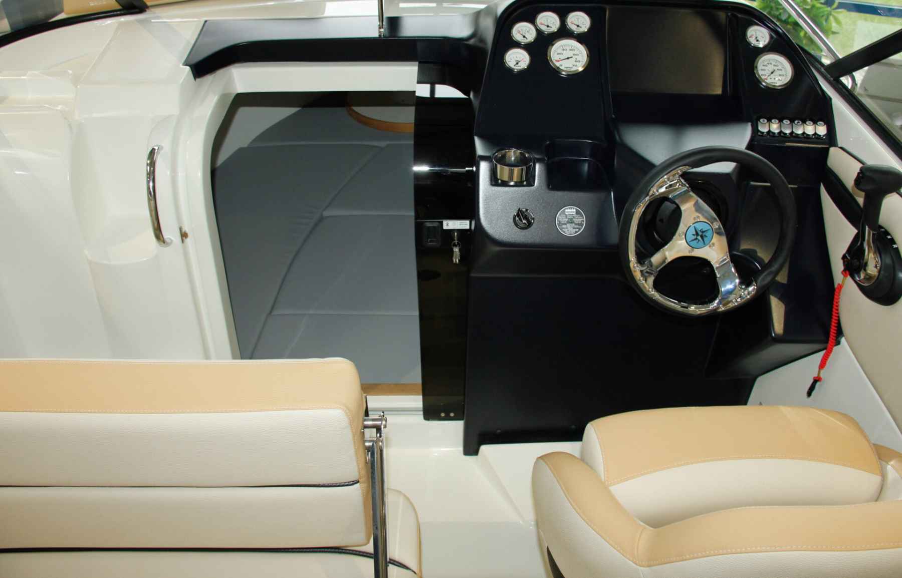 Motorboot Auster 740 CC