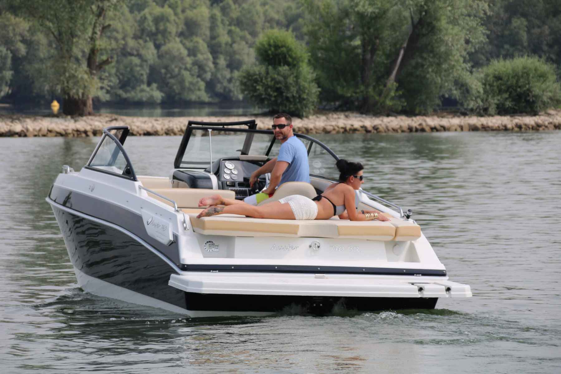 Motorboot Auster 740 BR