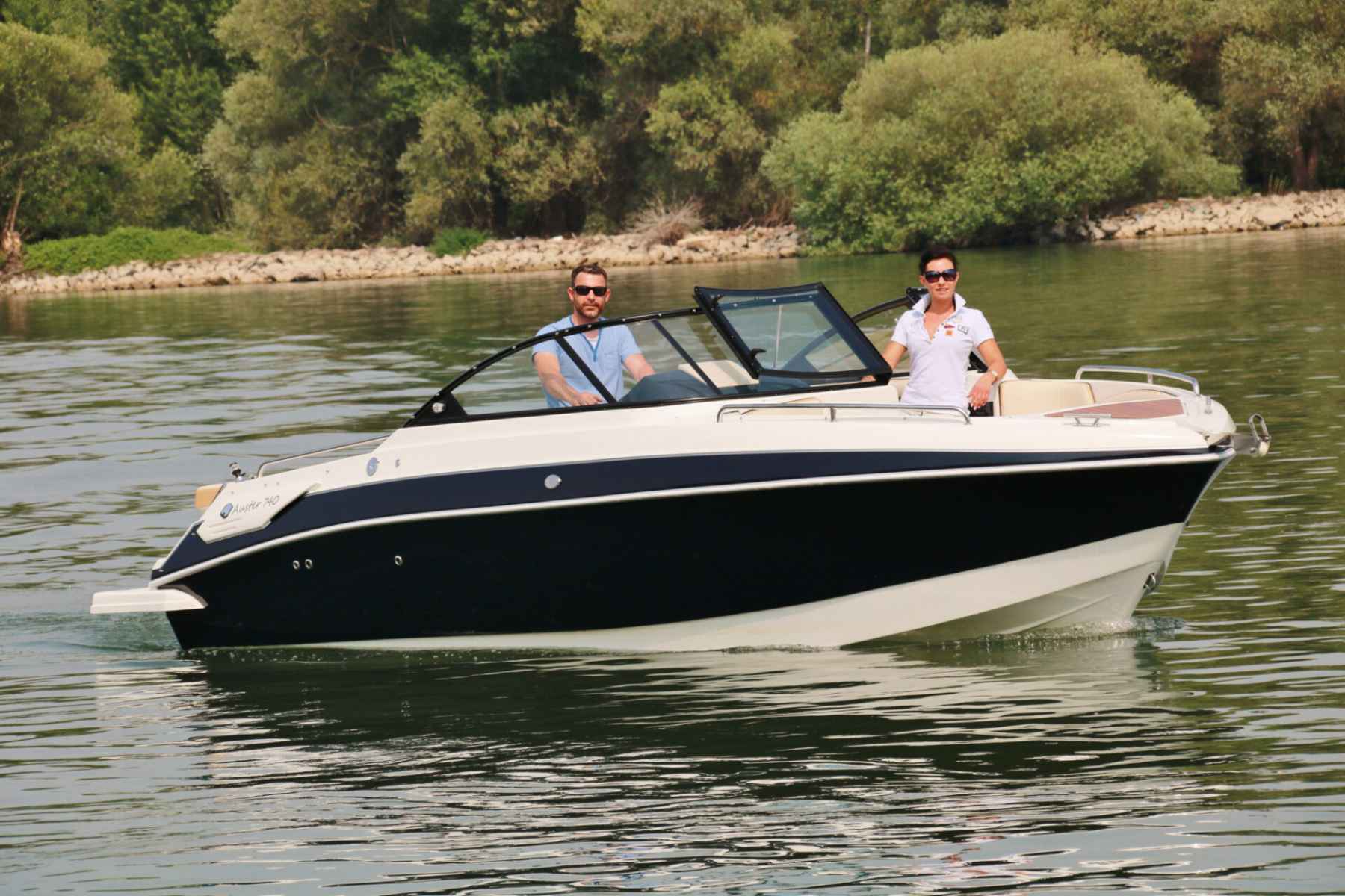 Motorboot Auster 740 BR
