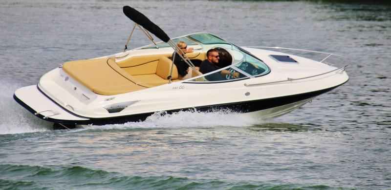 Motorboot AUSTER 680 CC