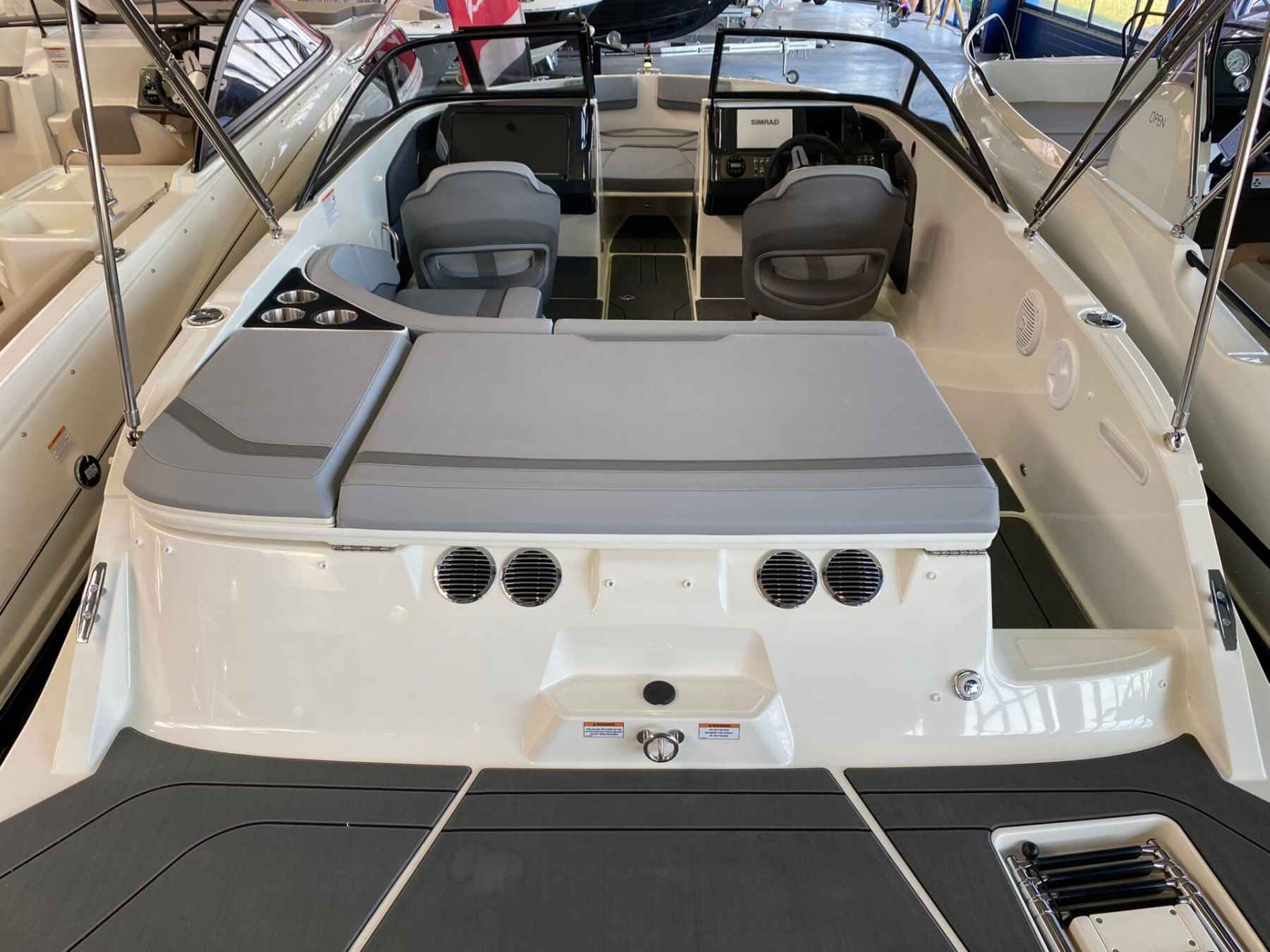 Motorboot Bayliner V20i