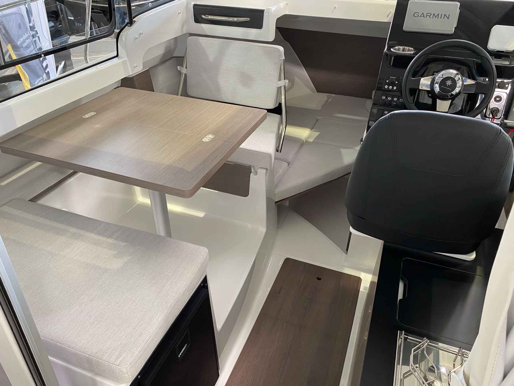 Motorboot Jeanneau Merry Fisher 695 Serie 2