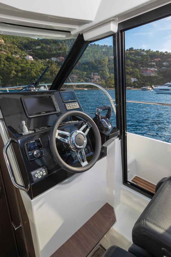 Motorboot JEANNEAU MERRY FISHER 895 Serie 2