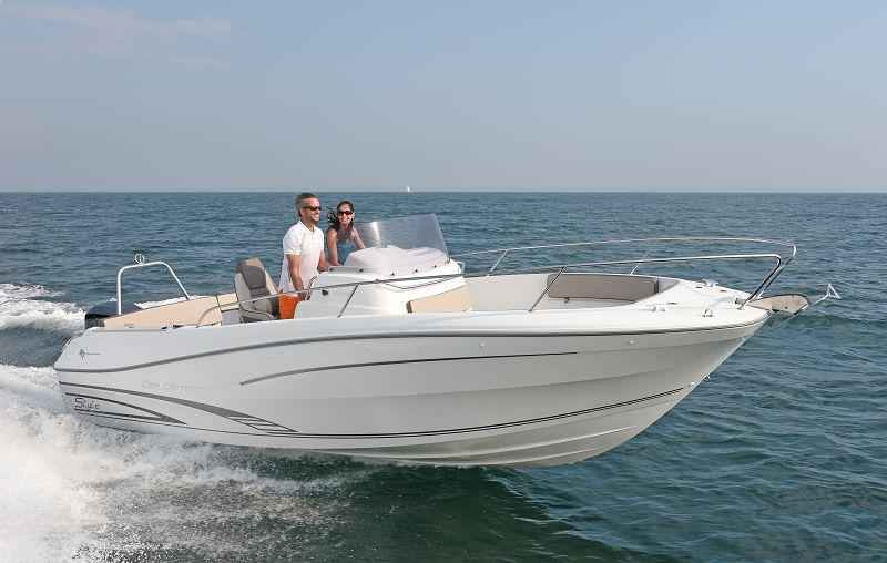 Motorboot Jeanneau Cap Camarat 7.5 CC