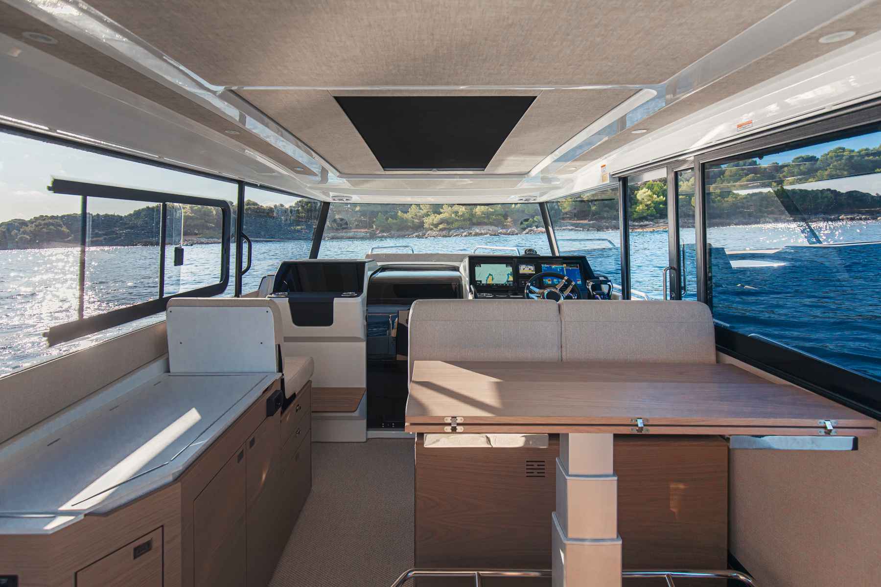 Motorboot Quarken 35 CABIN TOURER