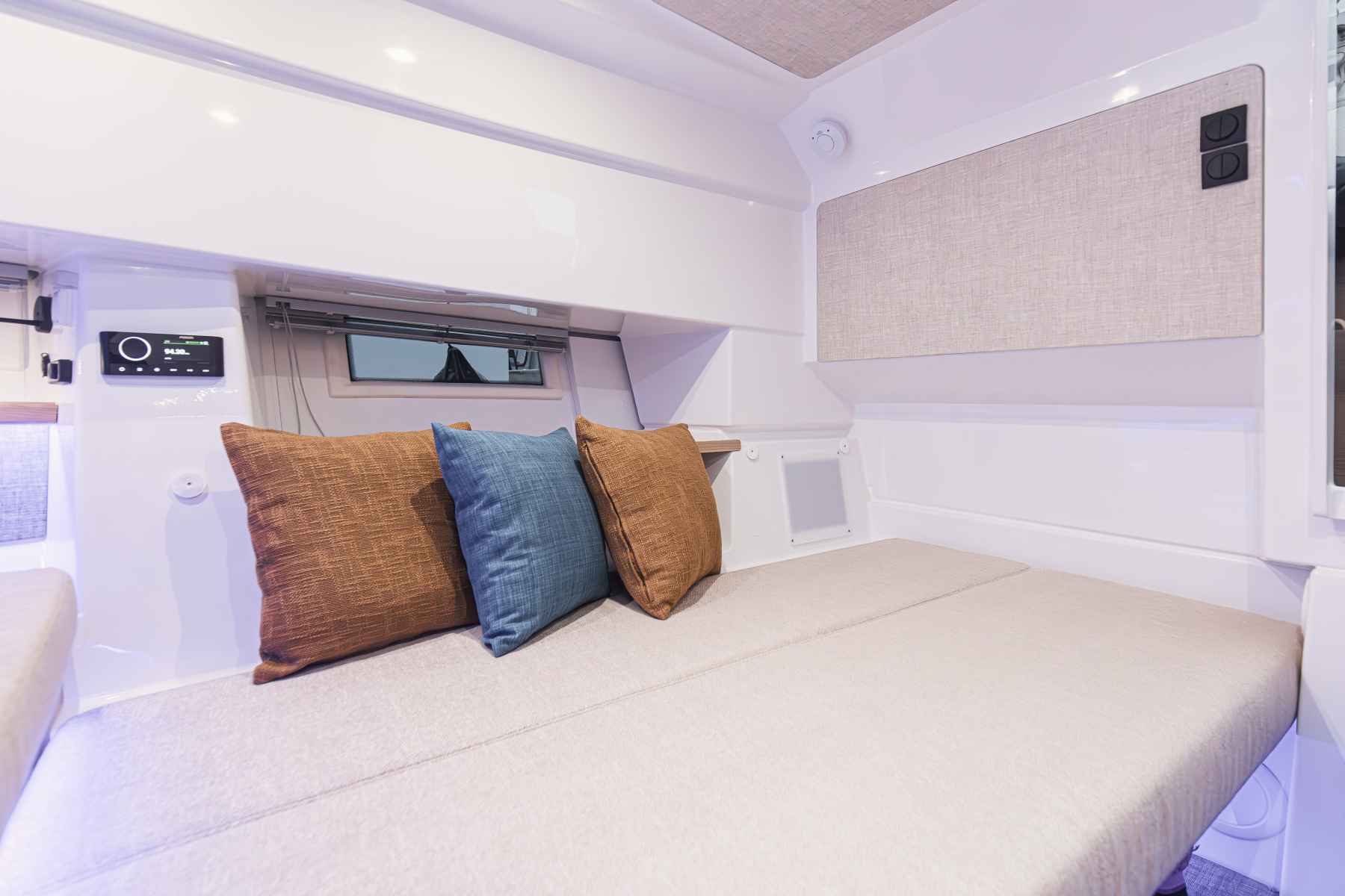 Motorboot Quarken 35 CABIN TOURER