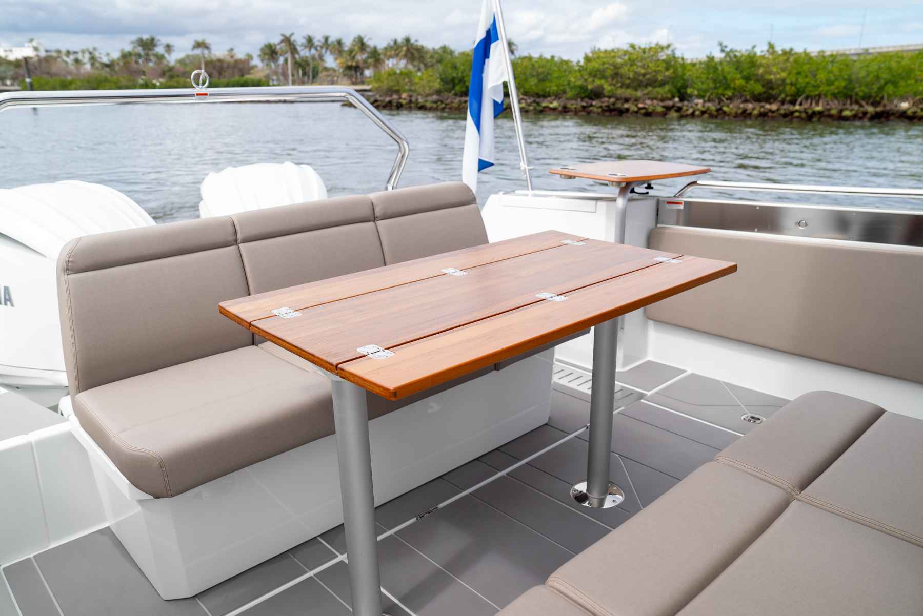 Motorboot Quarken 35 CABIN TOURER