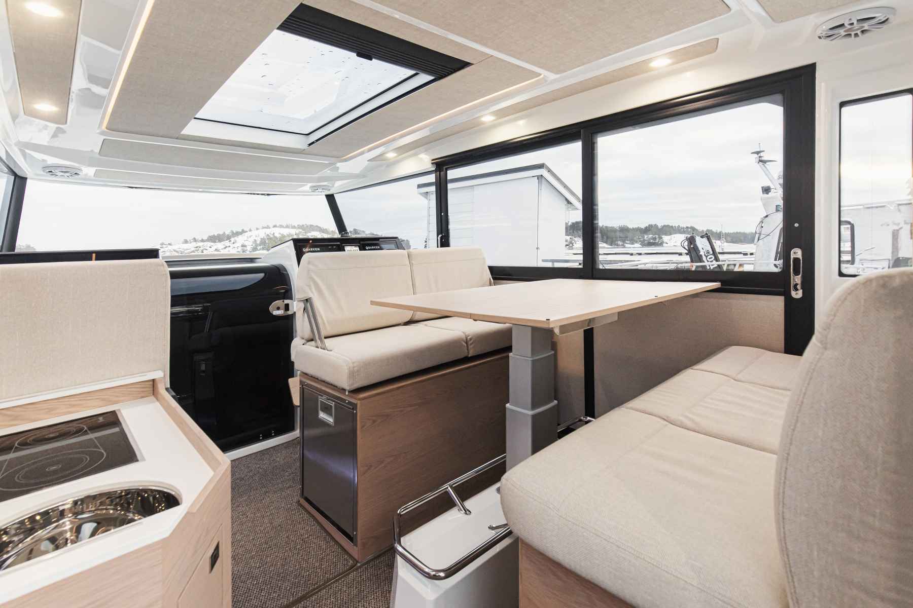 Motorboot Quarken 35 CABIN TOURER