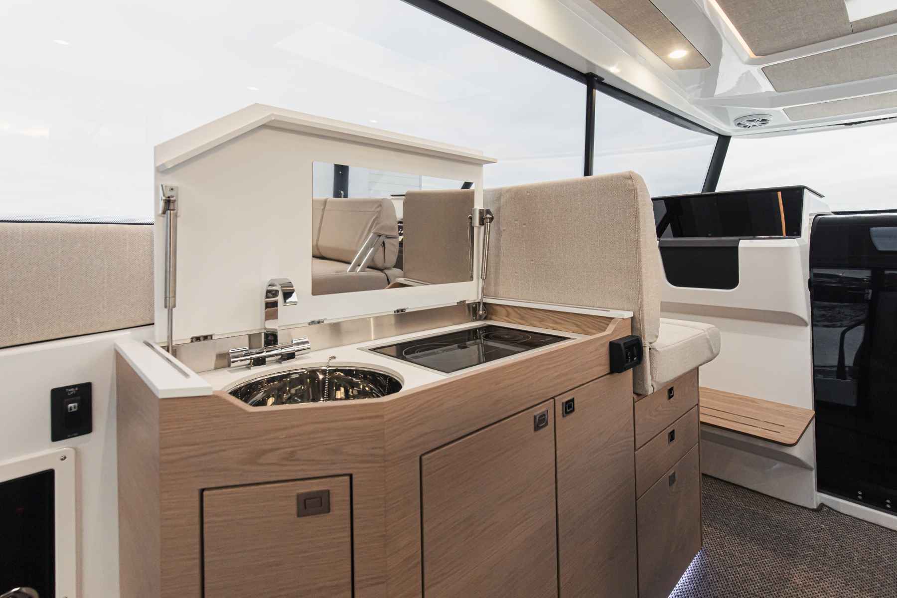 Motorboot Quarken 35 CABIN TOURER