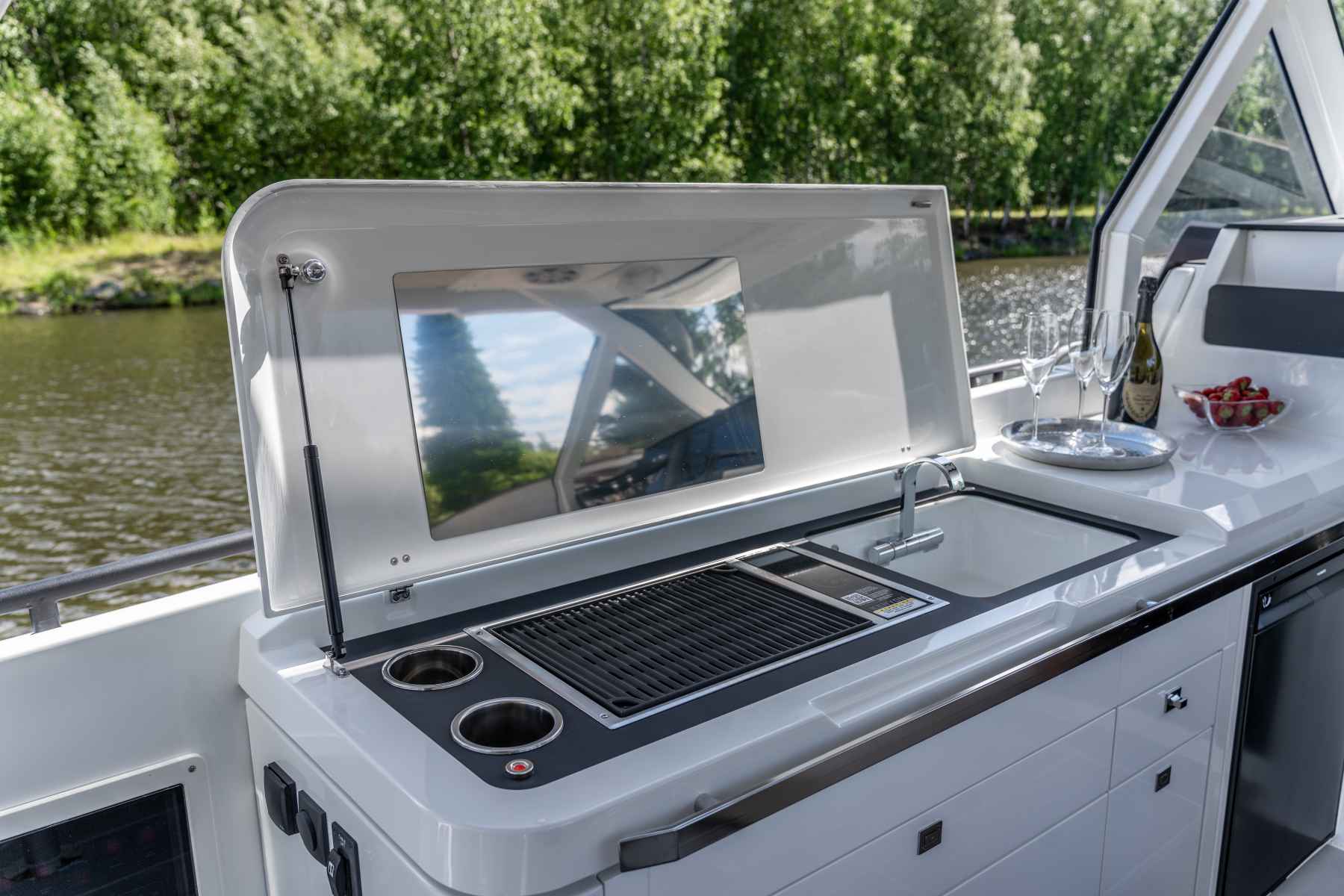 Motorboot Quarken 35 GRAND TOURER