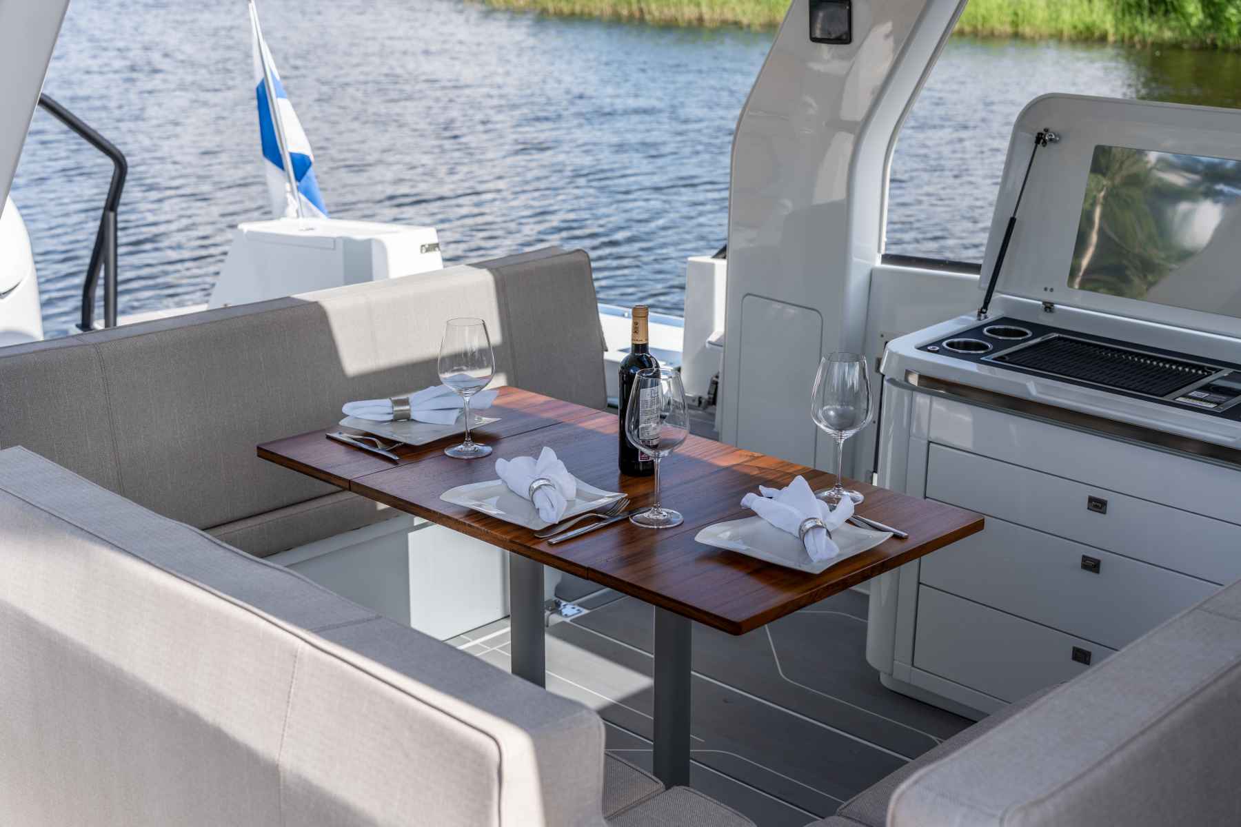 Motorboot Quarken 35 GRAND TOURER