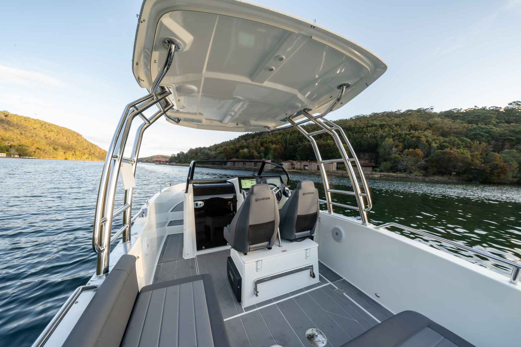 Motorboot Quarken 27 T-TOP