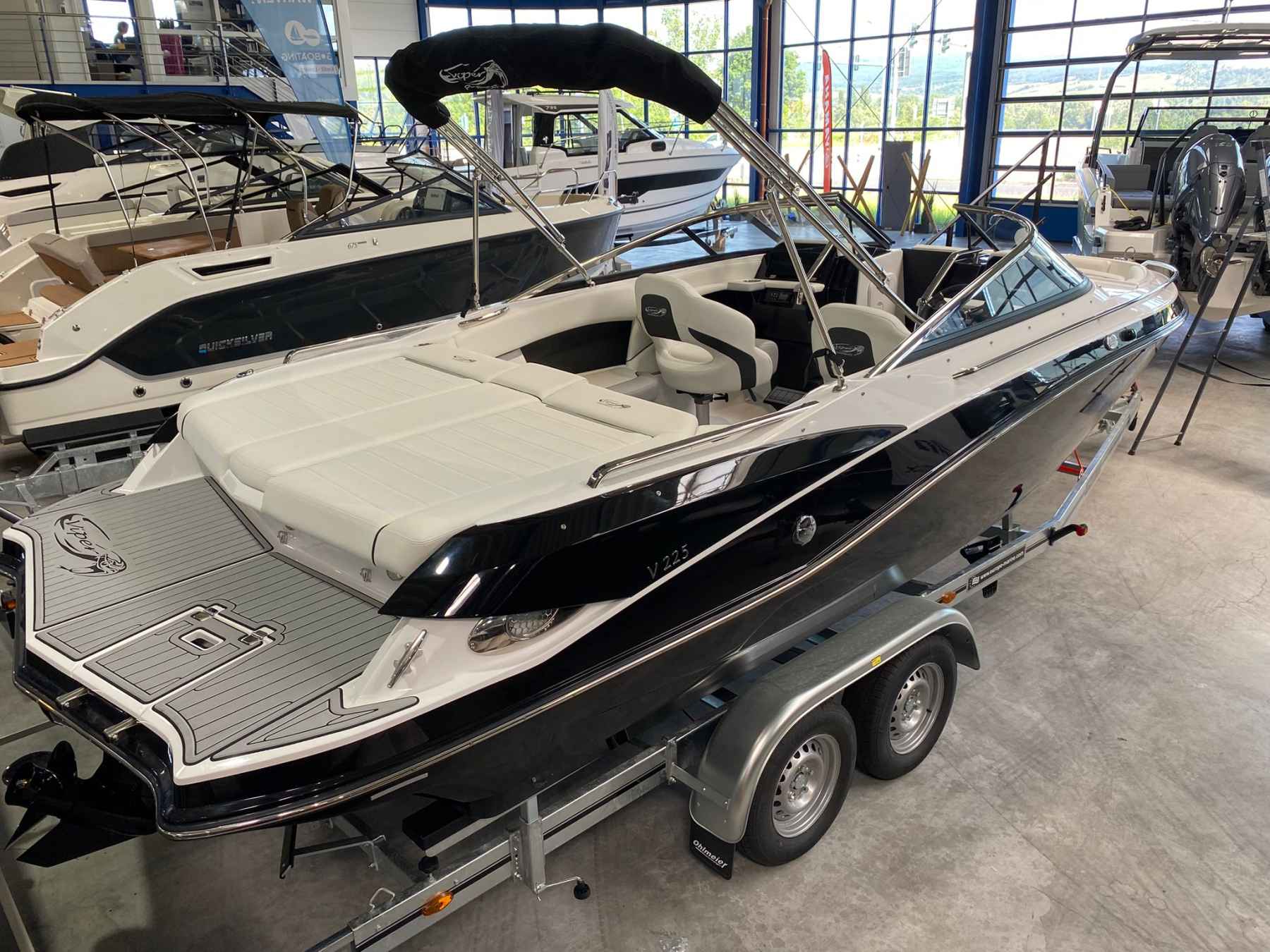 Motorboot VIPER 225 TOXXIC