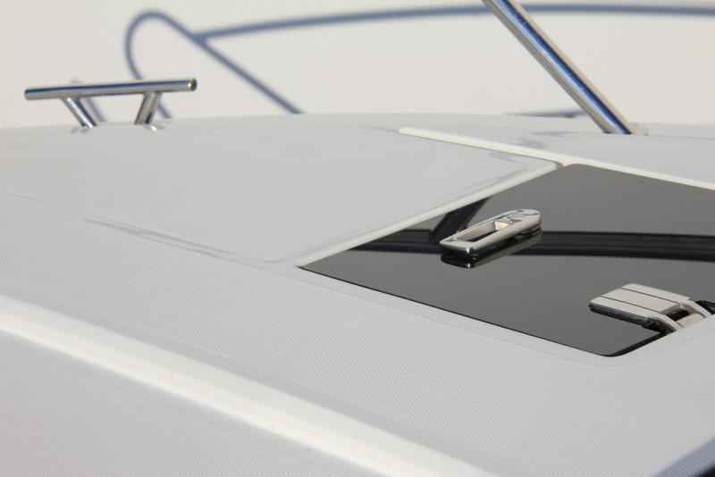 Motorboot Auster 740 CC