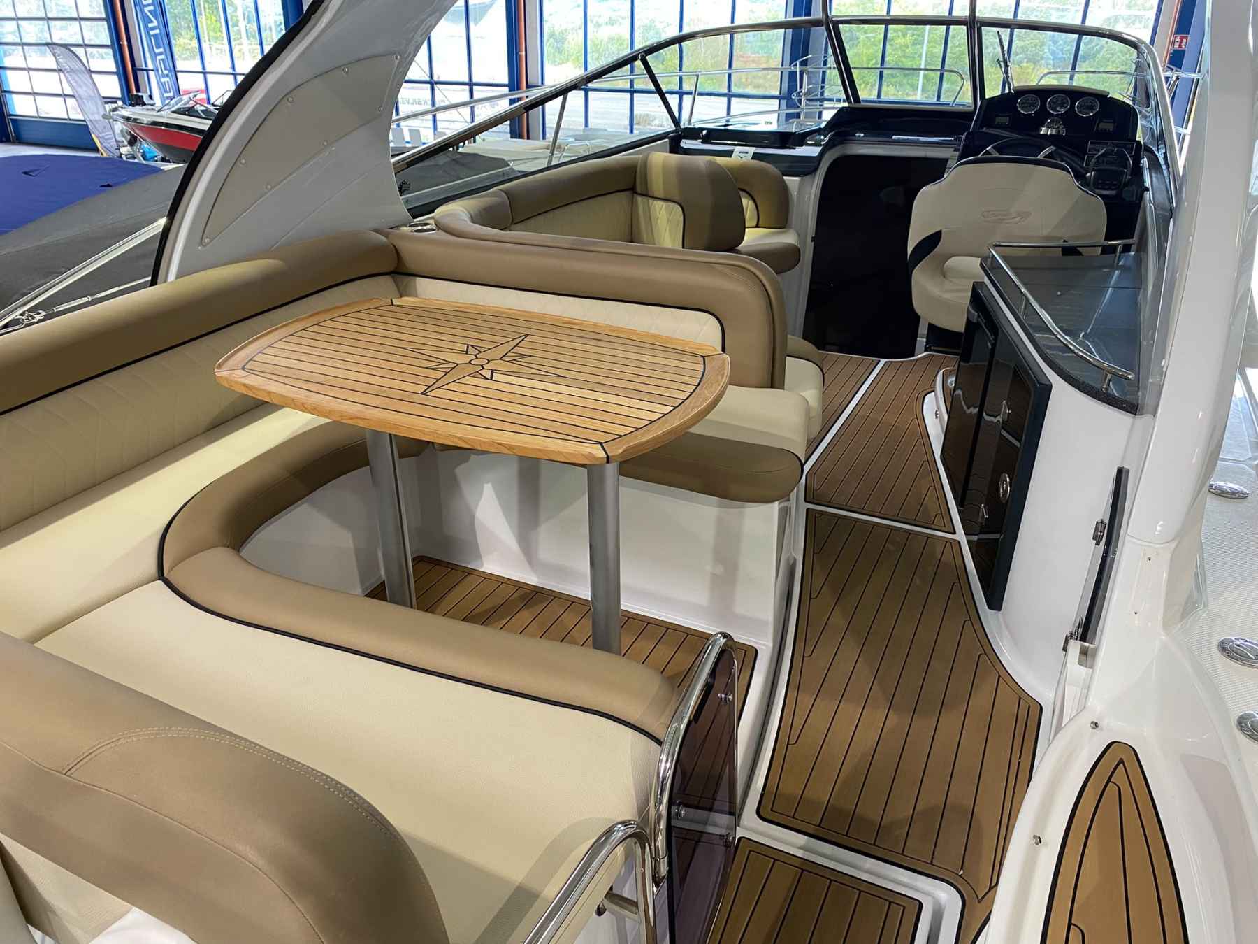 Motorboot Viper V 323 HT