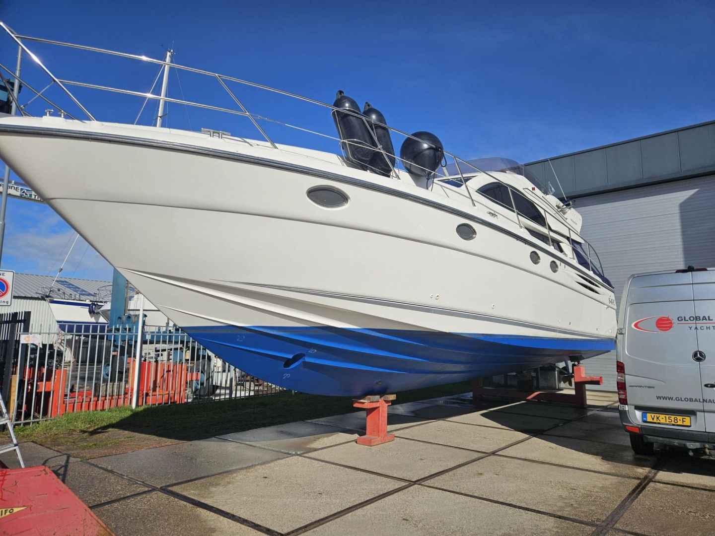 Motorboot Fairline Phantom 50