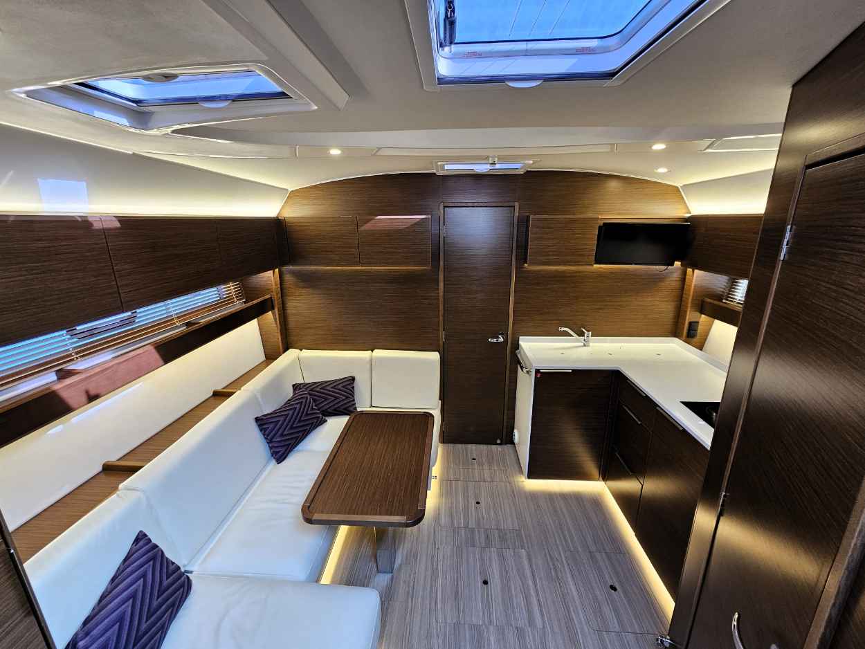 Motorboot Bavaria S40 HT