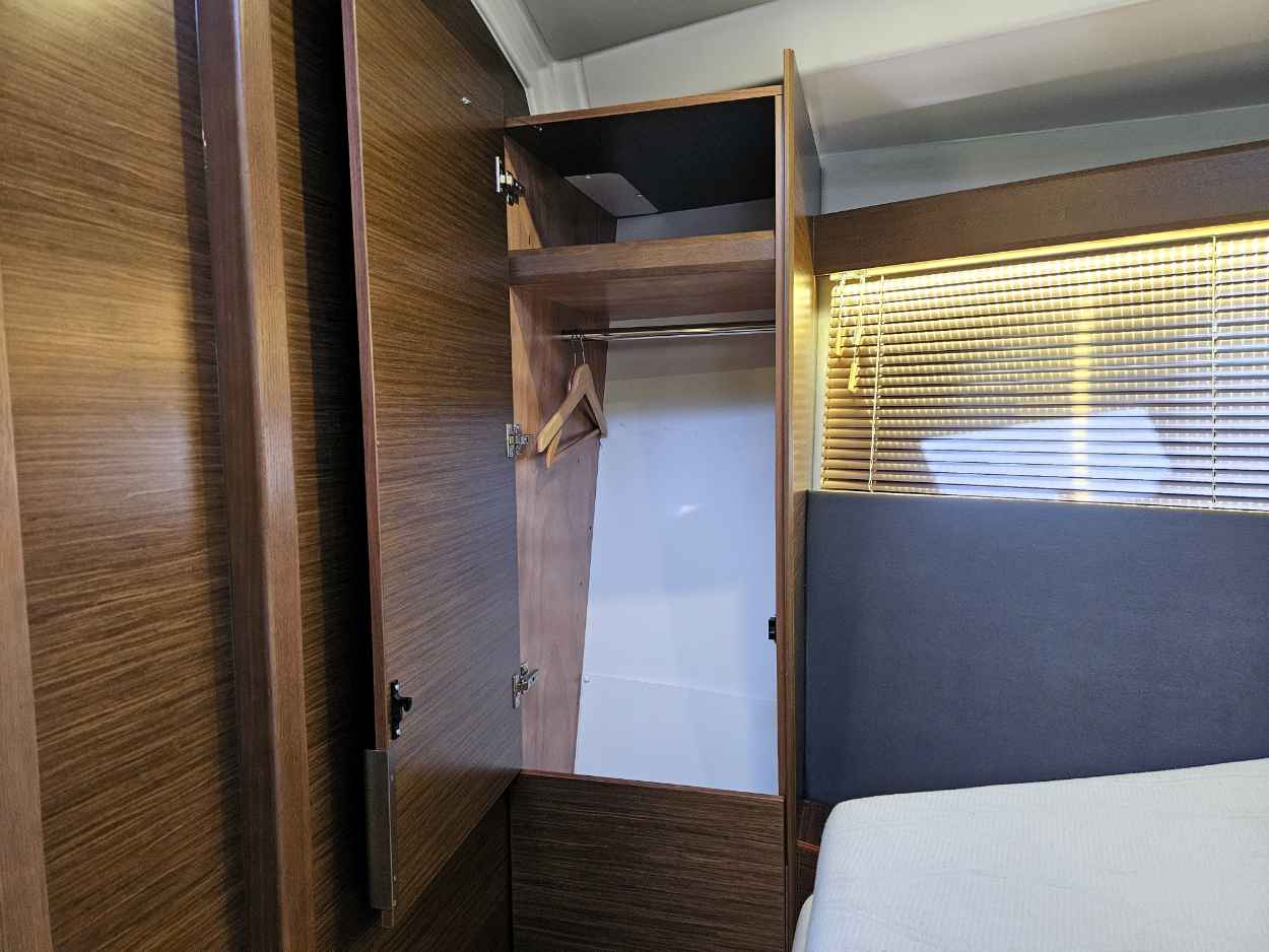 Motorboot Bavaria S40 HT