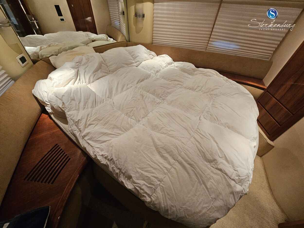 Motorboot Azimut 42