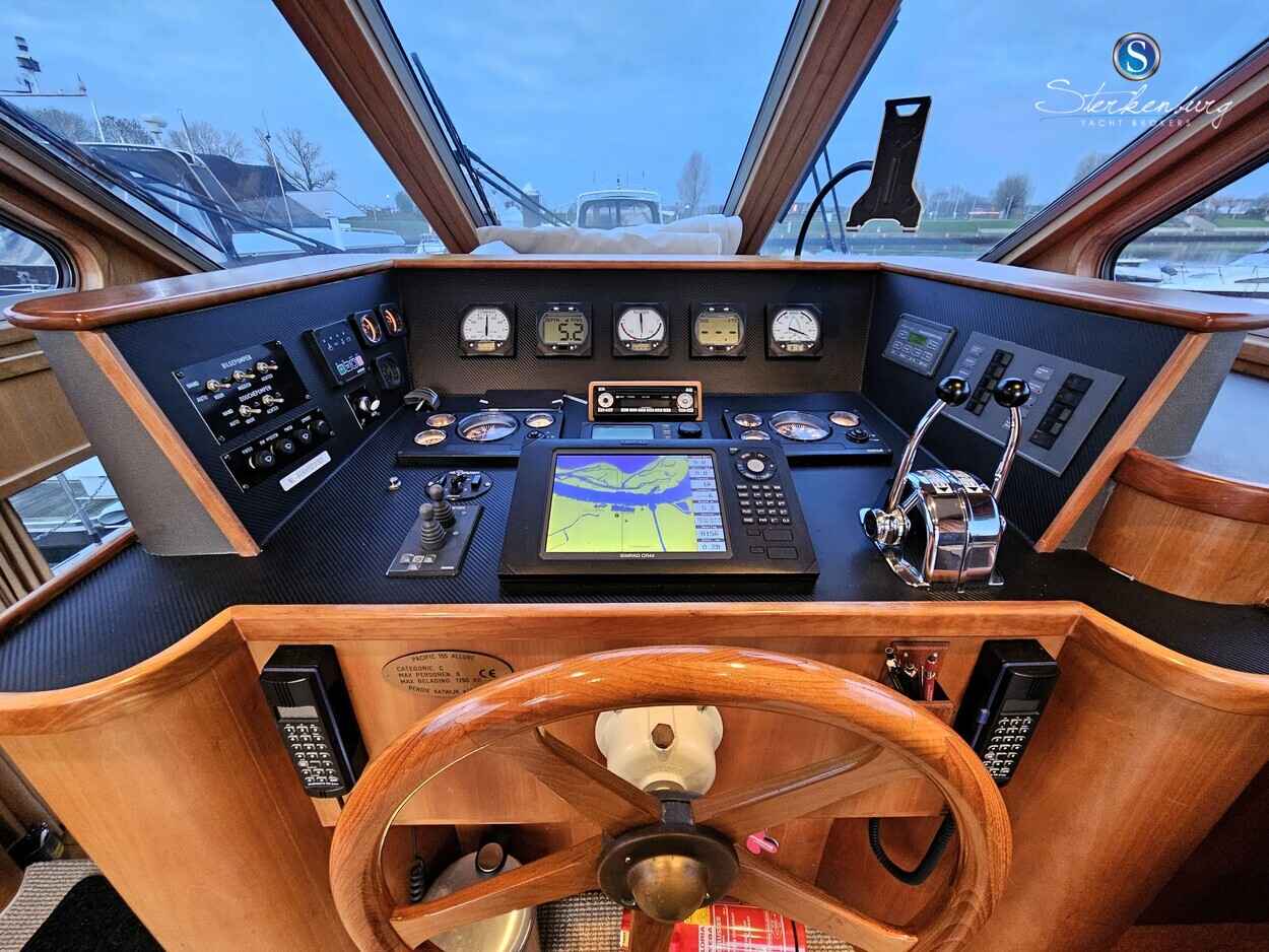 Motorboot Pacific 155 Allure