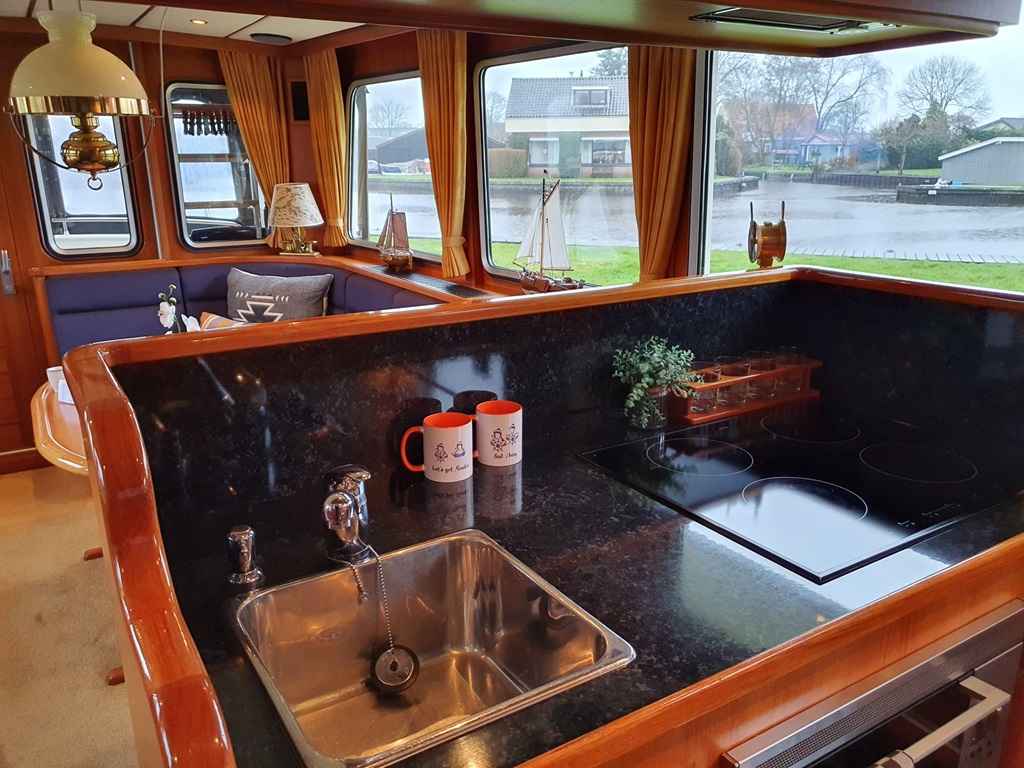 Motorboot Smelne Smelne Salon Vlet 1485