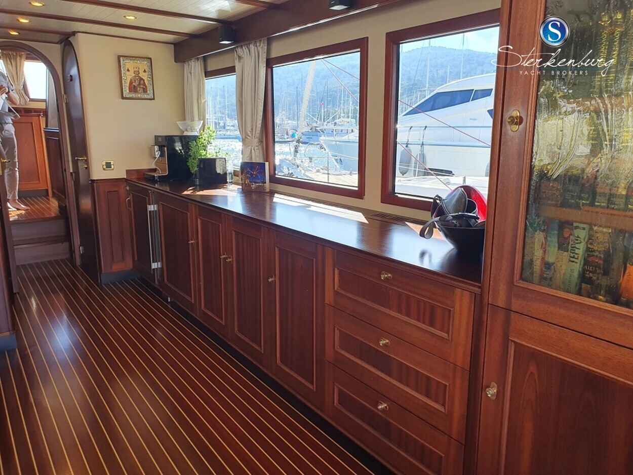 Motorboot Alm Delfino 60