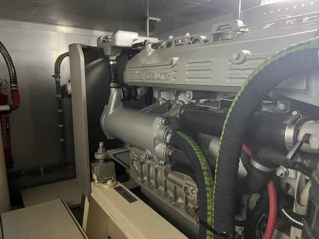 Motorboot Kotter Azza 13.20