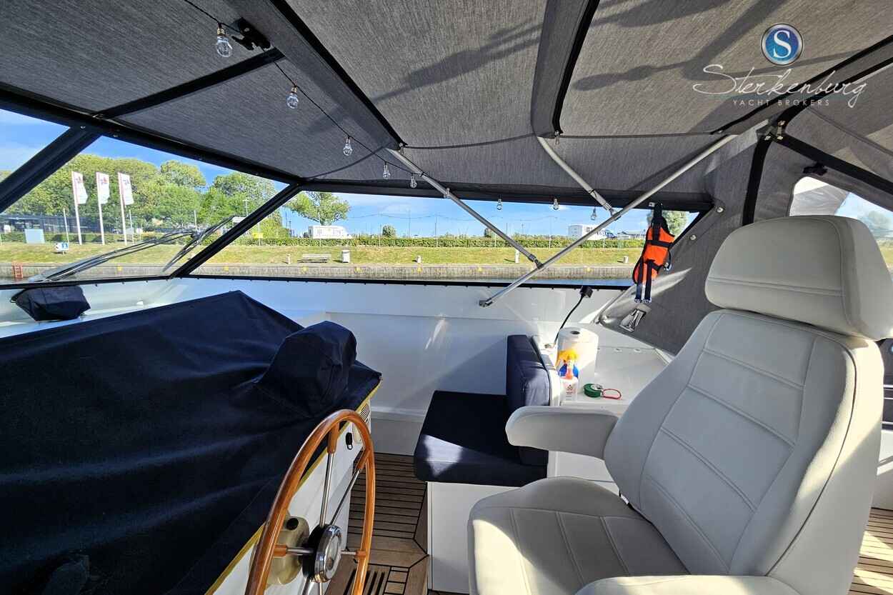 Motorboot Valk Continental 1500 Cabrio