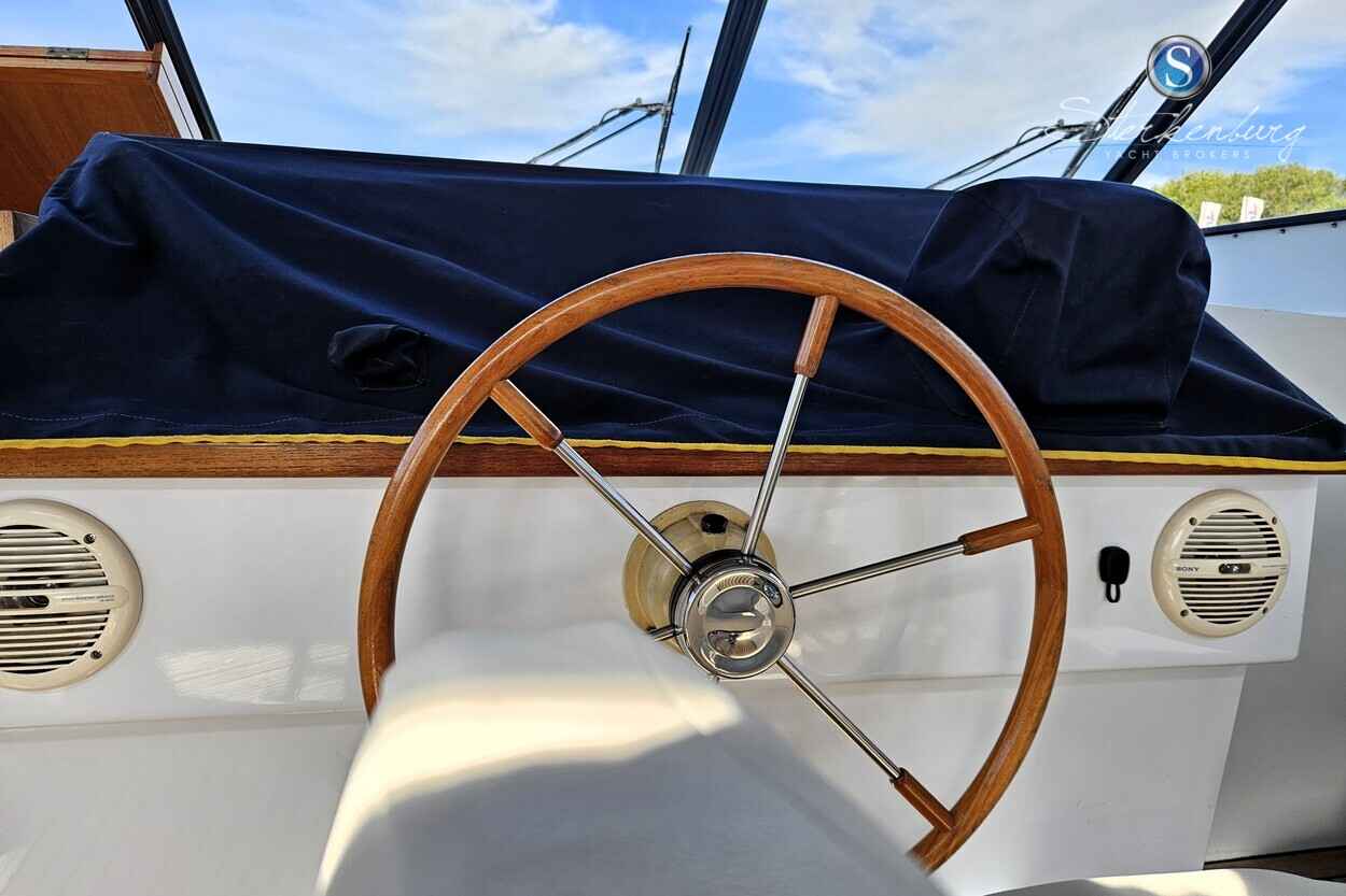 Motorboot Valk Continental 1500 Cabrio