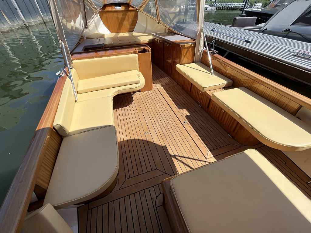 Motorboot Zalmschouw sloep Kingfish