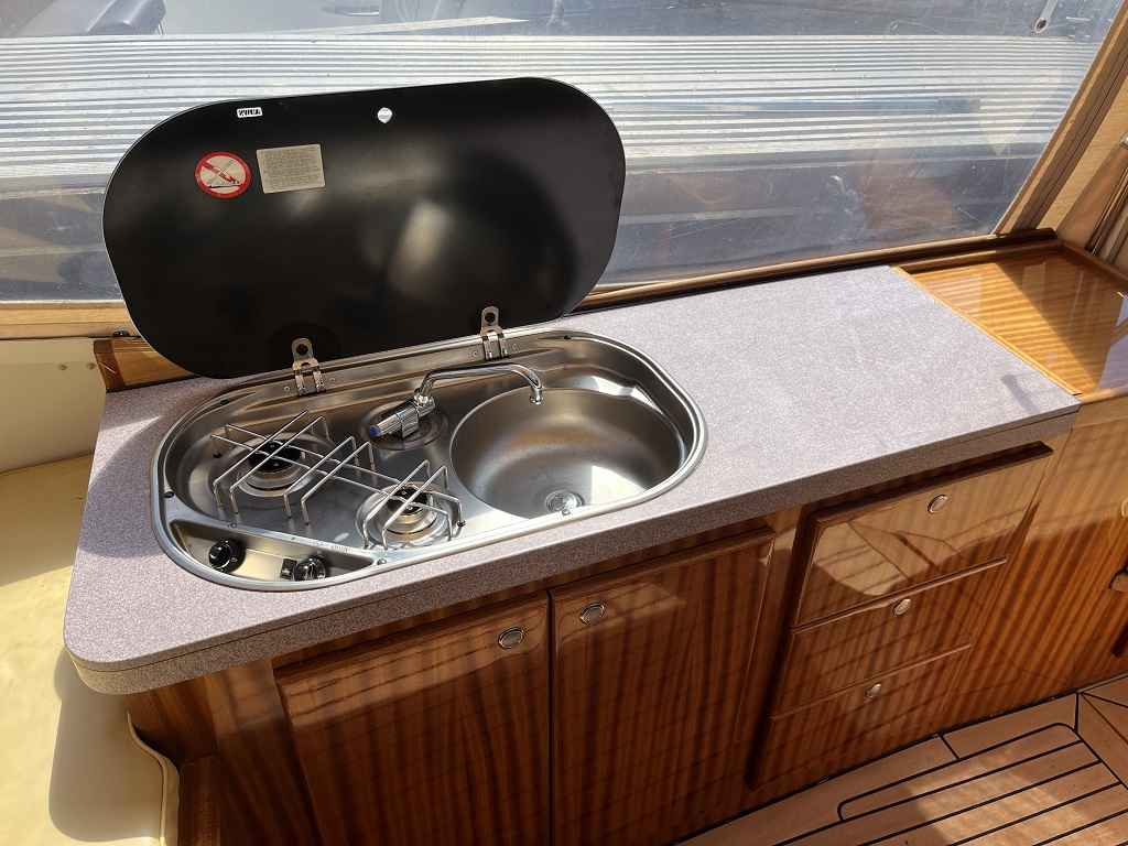 Motorboot Zalmschouw sloep Kingfish