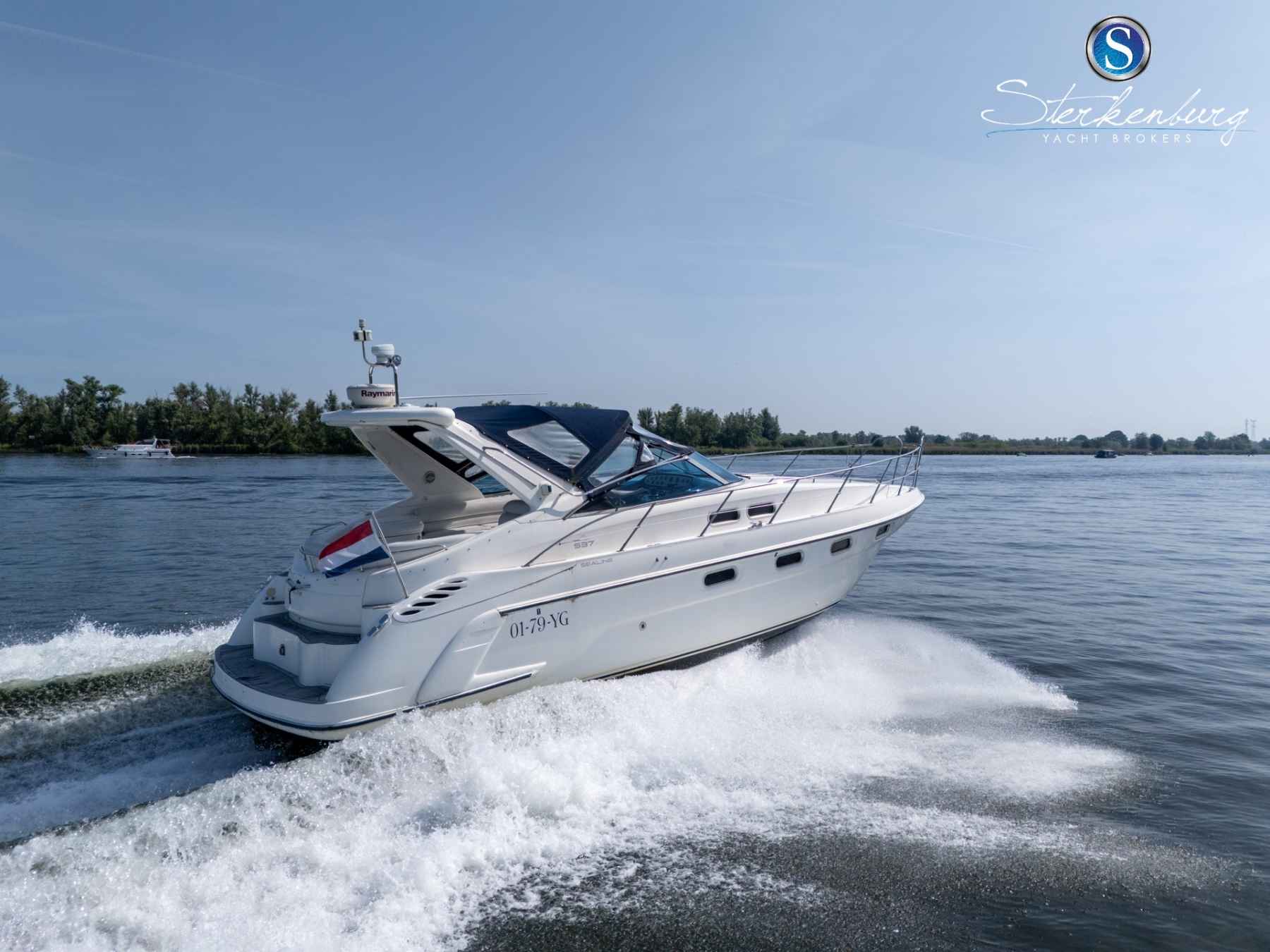 Motorboot Sealine S37