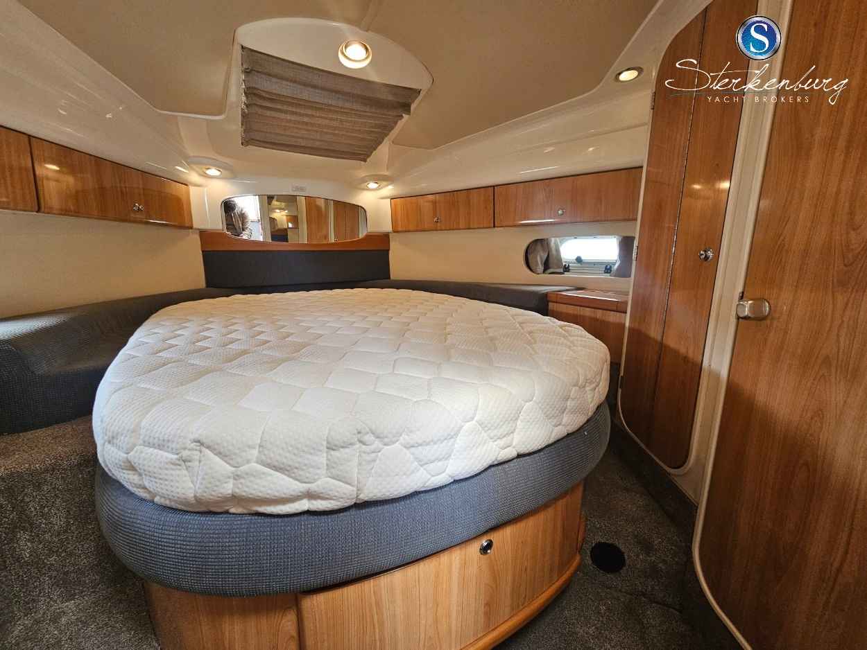 Motorboot Sealine S37