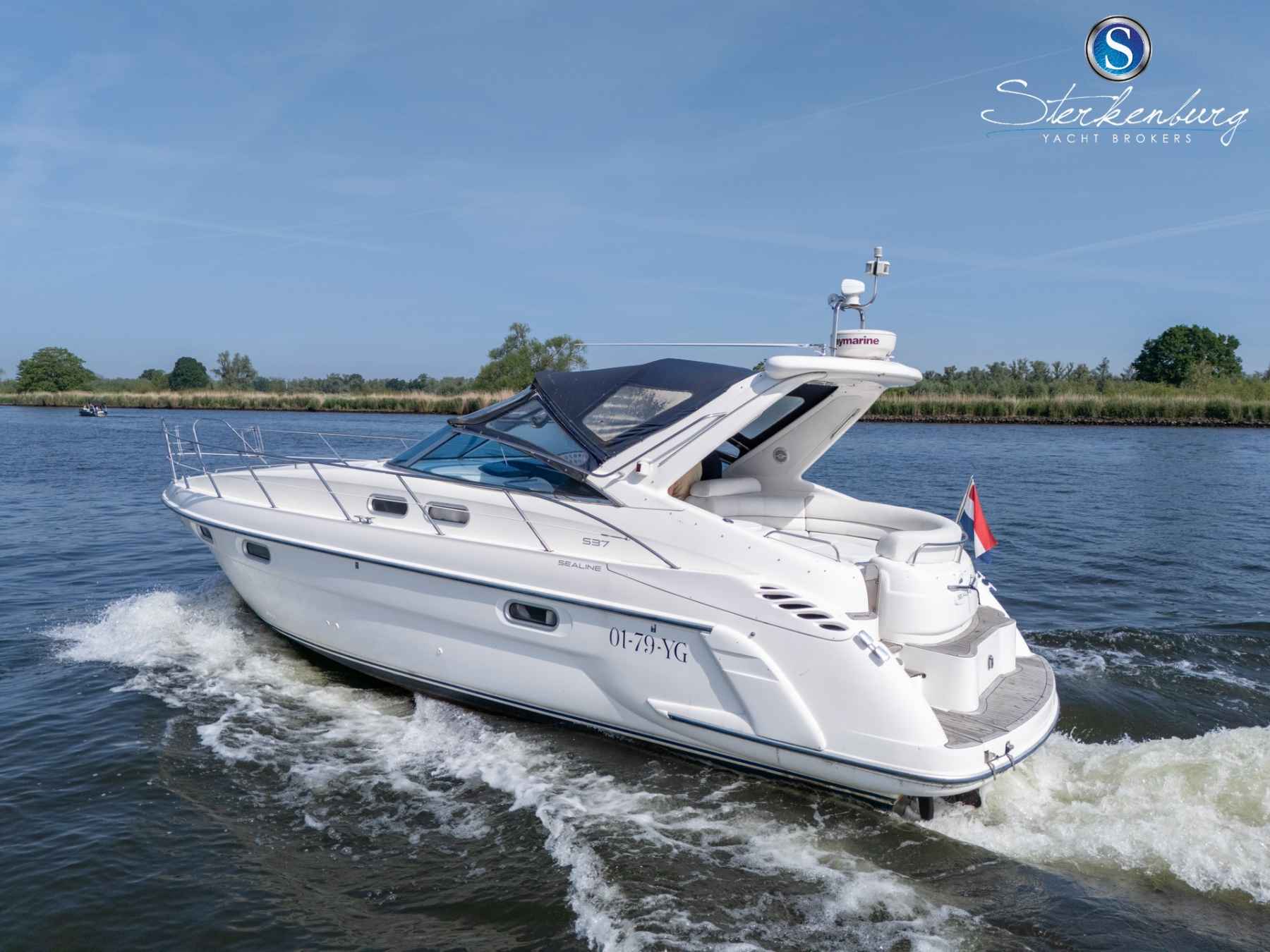 Motorboot Sealine S37
