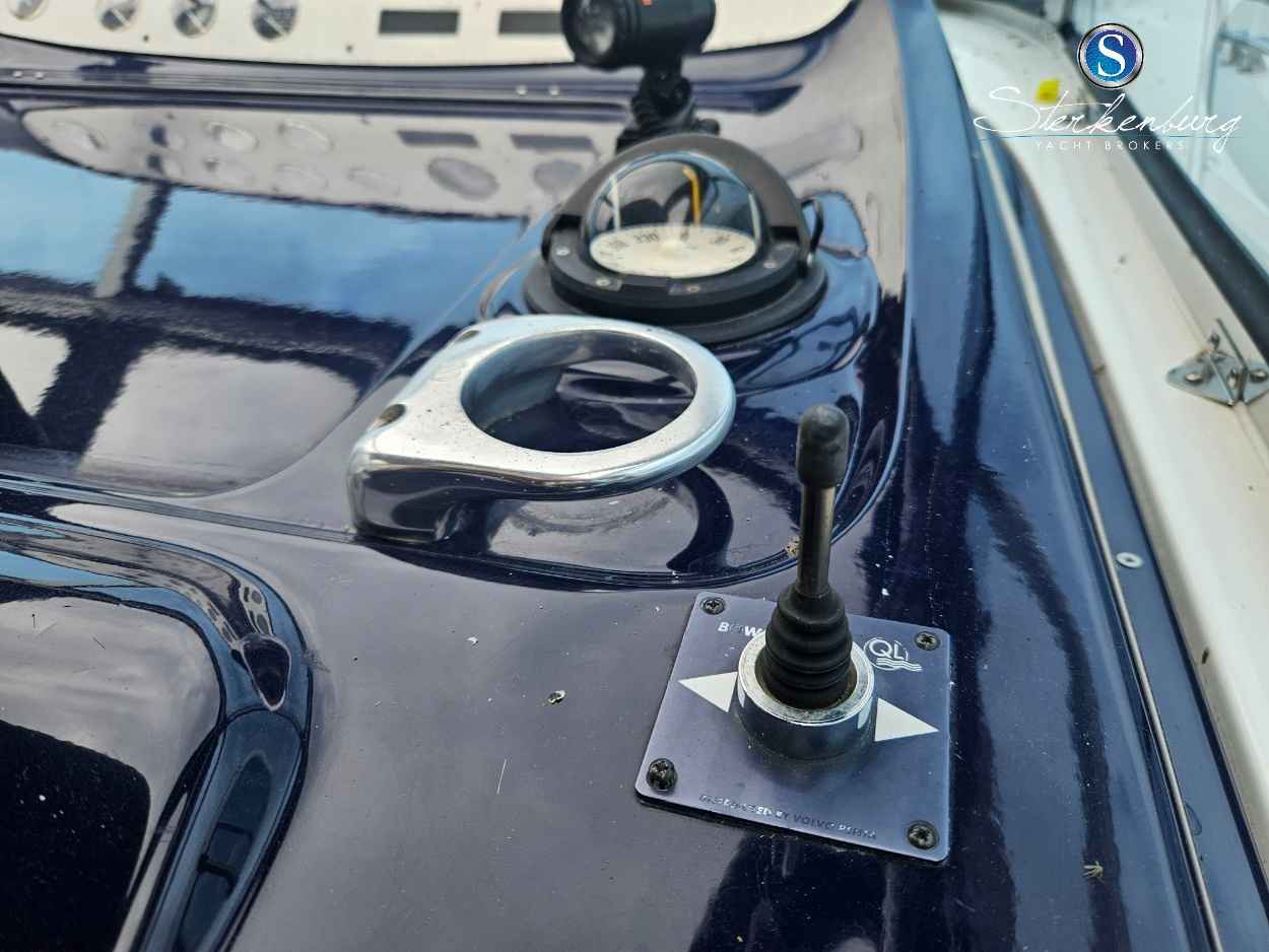 Motorboot Sealine S37