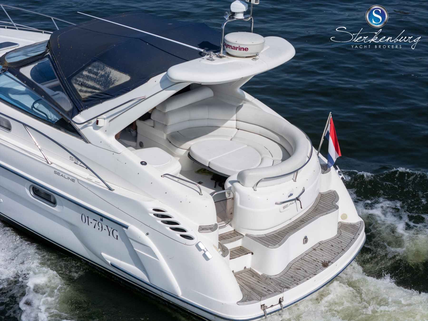 Motorboot Sealine S37